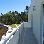 Funileiro, E Quartos * Amares