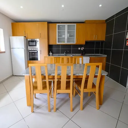 Gasthuis Funileiro, E Quartos *