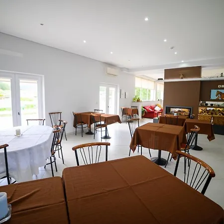 Funileiro, E Quartos