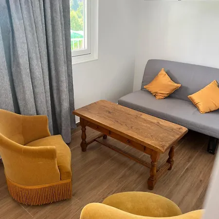 Funileiro, E Quartos