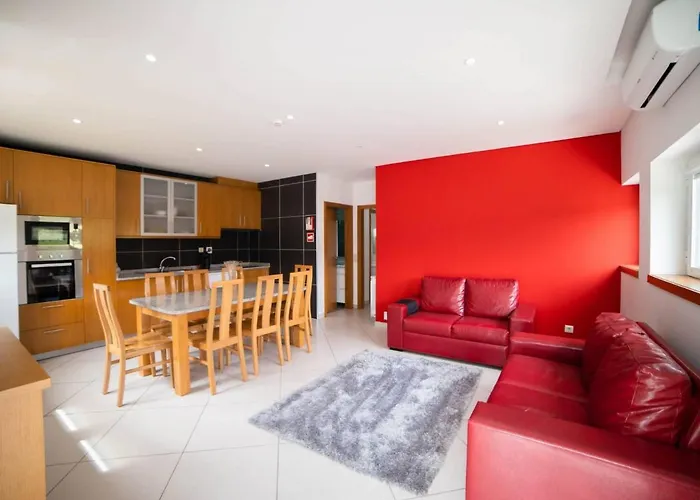 Funileiro, E Quartos *