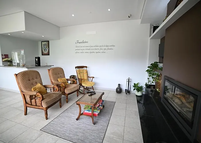 Funileiro, E Quartos * Amares