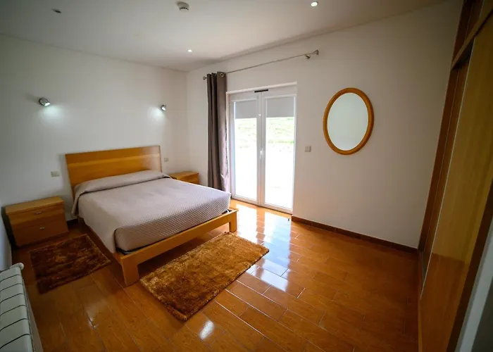 Funileiro, E Quartos Vendégház *