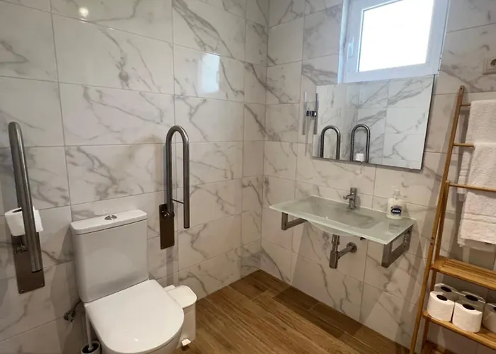 Funileiro, E Quartos * Amares