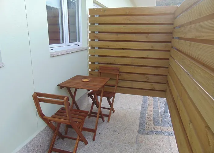 Funileiro, E Quartos Vendégház *